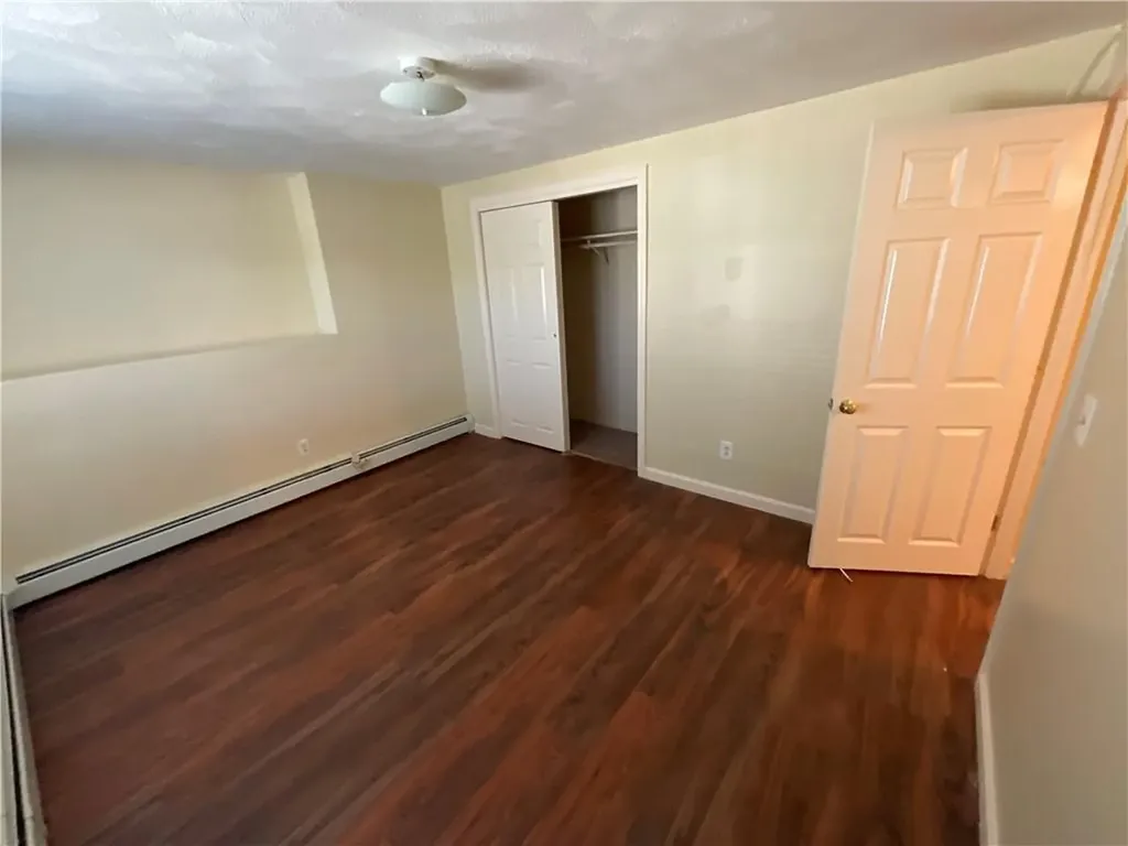 6 Pilgrim Avenue Coventry RI 02816