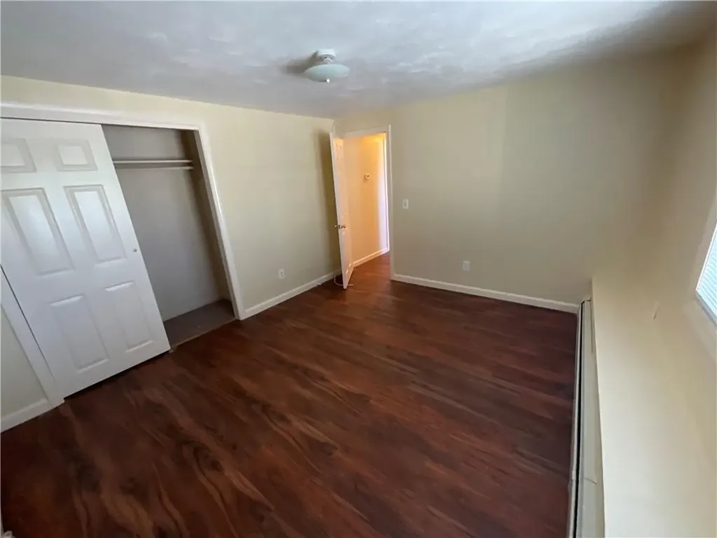 6 Pilgrim Avenue Coventry RI 02816