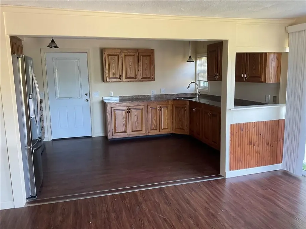 6 Pilgrim Avenue Coventry RI 02816