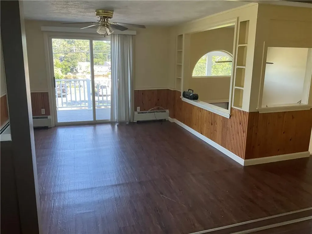 6 Pilgrim Avenue Coventry RI 02816