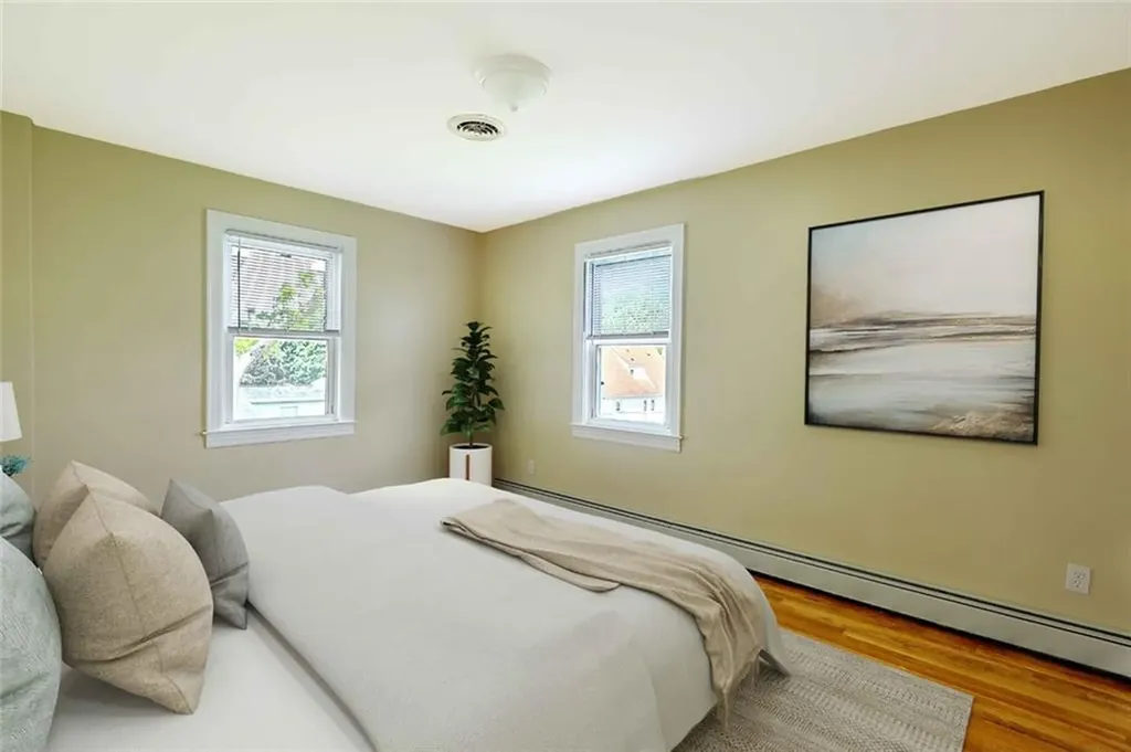 247 Grosvenor Avenue North Providence RI 02904