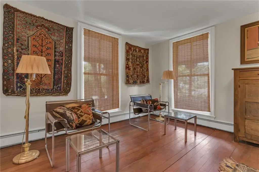 41 Lippitt Avenue Warwick RI 02889