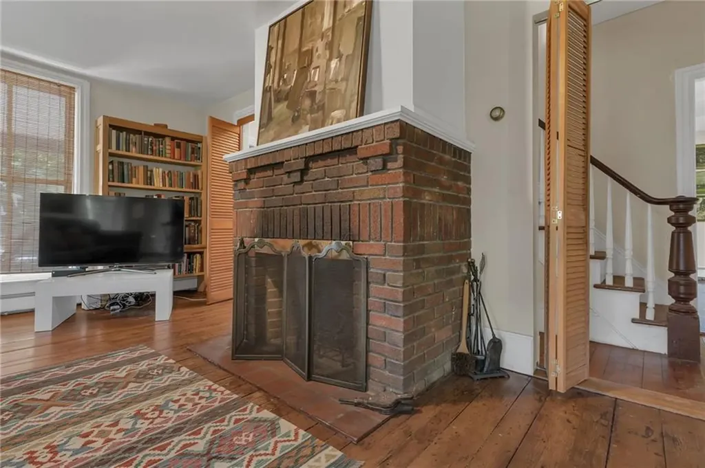 41 Lippitt Avenue Warwick RI 02889