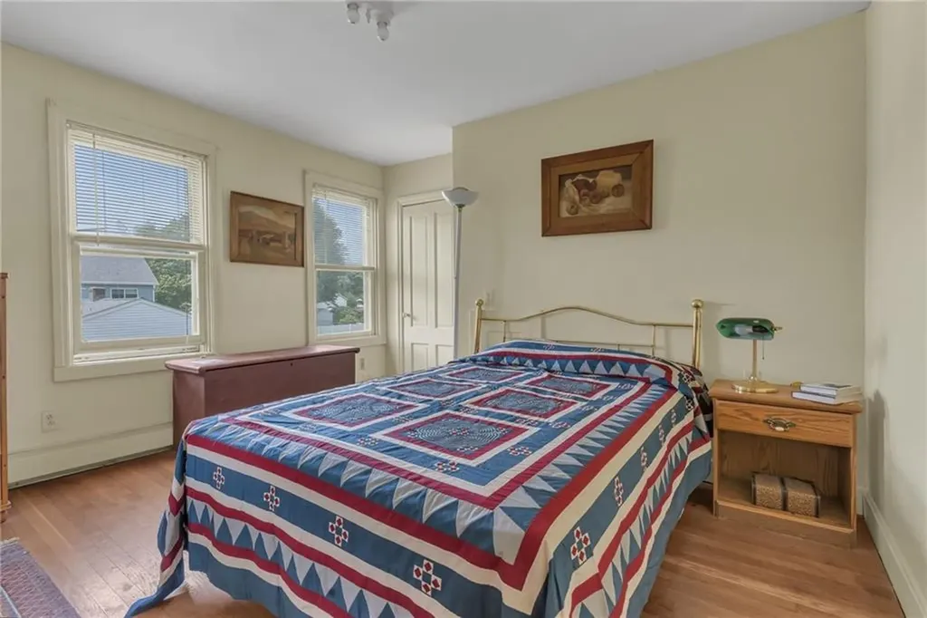 41 Lippitt Avenue Warwick RI 02889