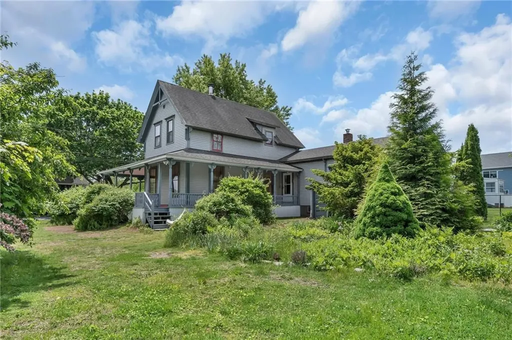 41 Lippitt Avenue Warwick RI 02889
