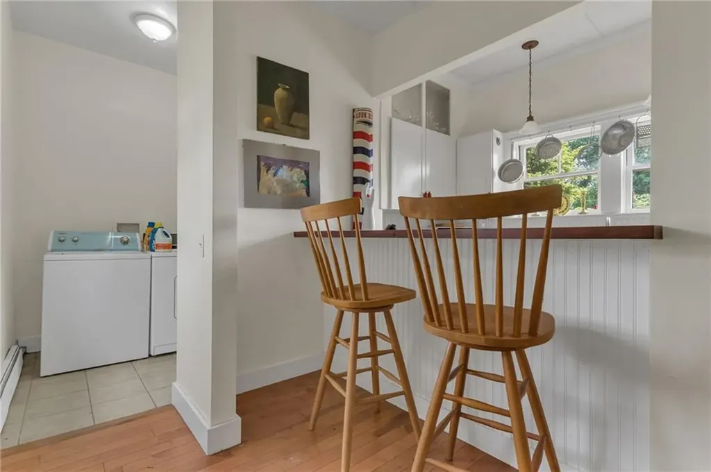 41 Lippitt Avenue Warwick RI 02889