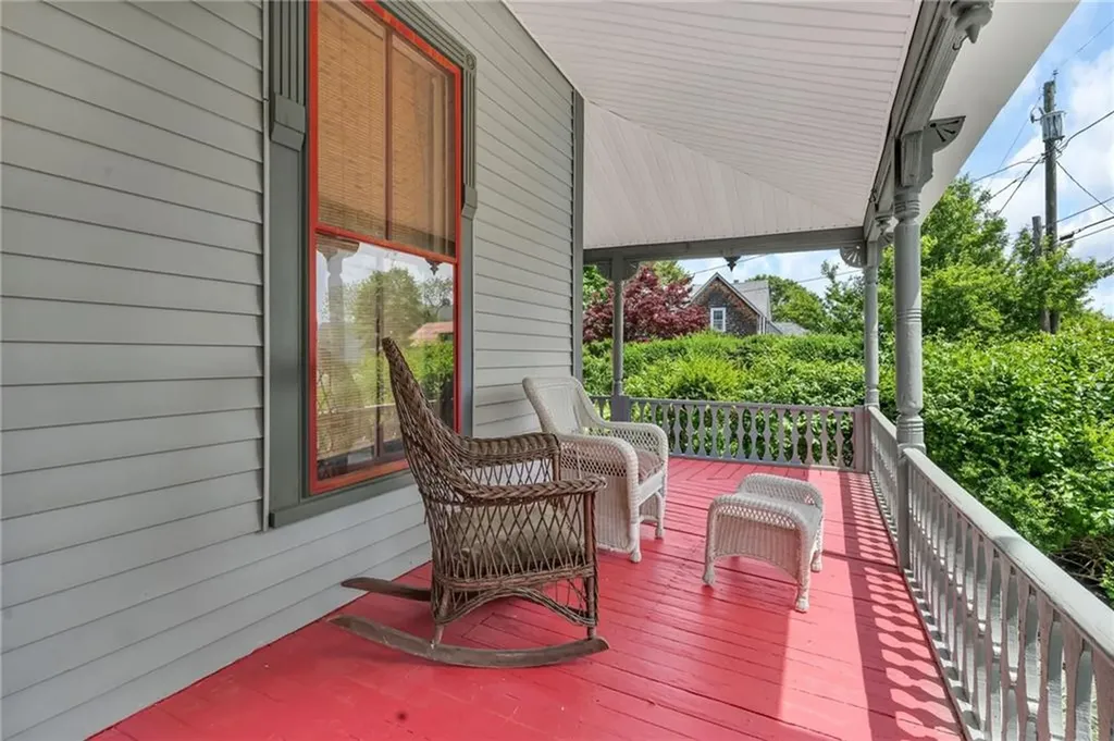 41 Lippitt Avenue Warwick RI 02889