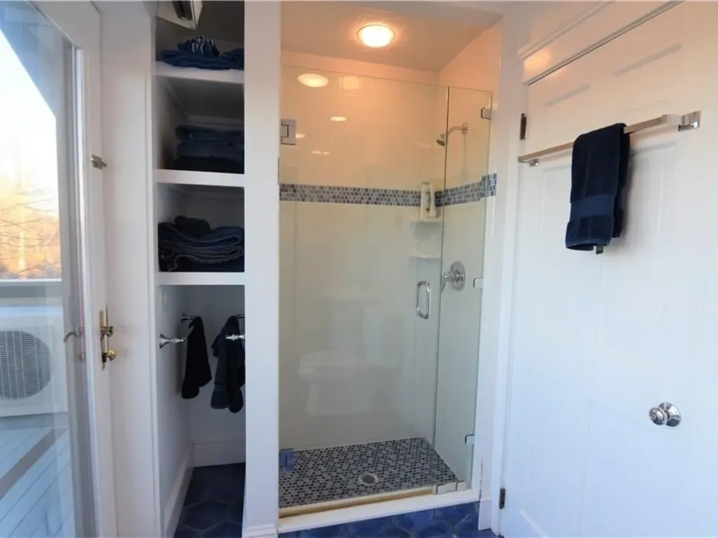 35 Chastellux Avenue Newport RI 02840