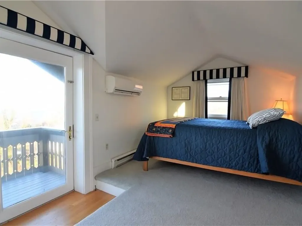 35 Chastellux Avenue Newport RI 02840