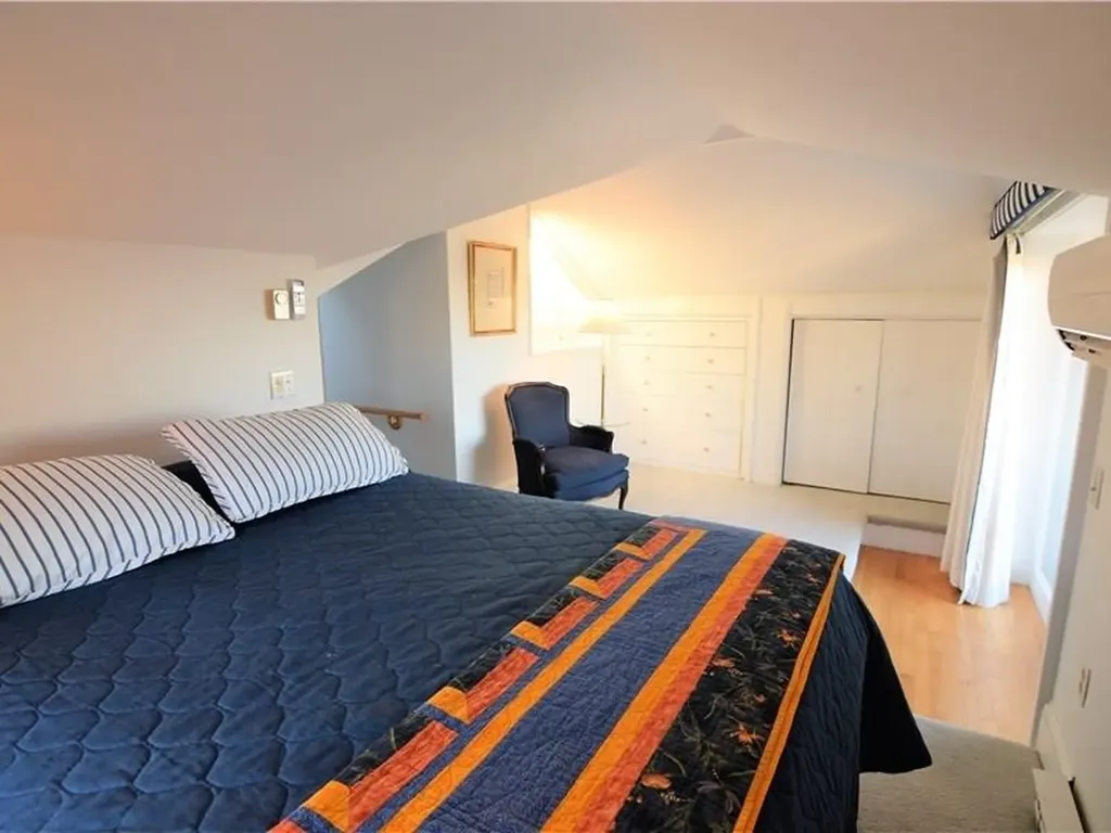 35 Chastellux Avenue Newport RI 02840