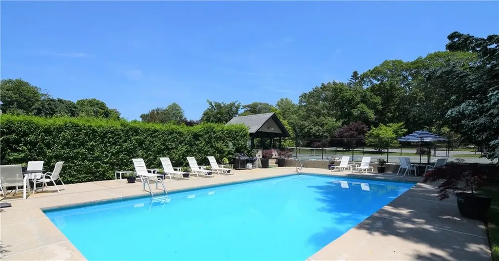 35 Chastellux Avenue Newport RI 02840