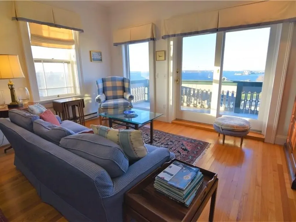 35 Chastellux Avenue Newport RI 02840
