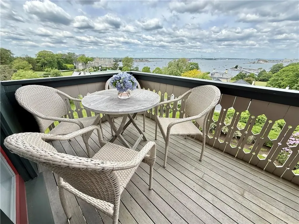 35 Chastellux Avenue Newport RI 02840
