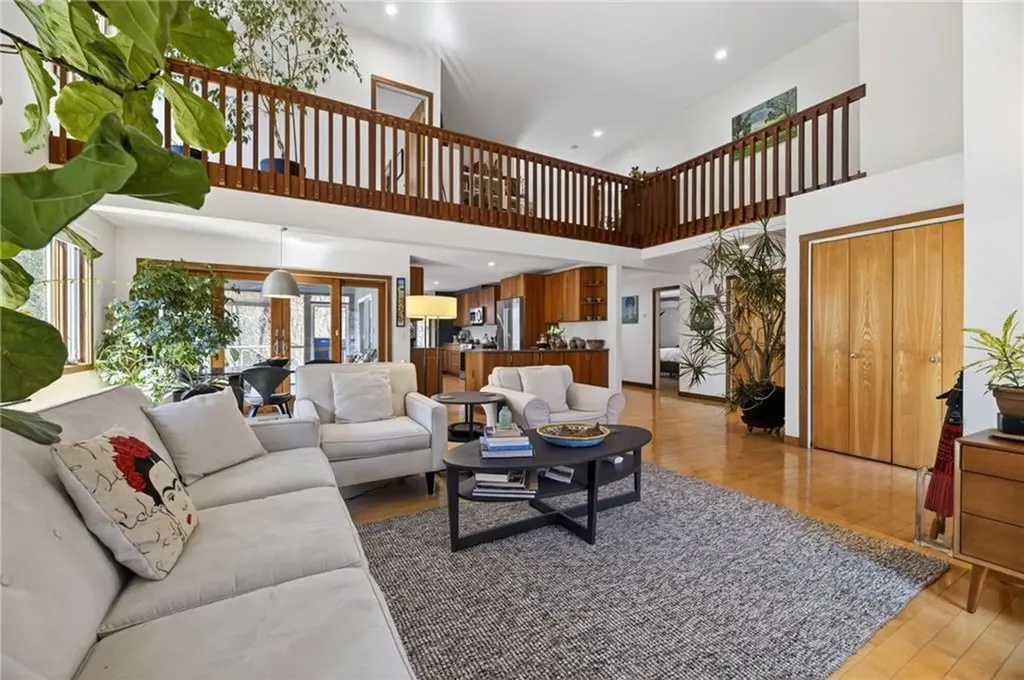 85 Gounod Road Westerly RI 02891