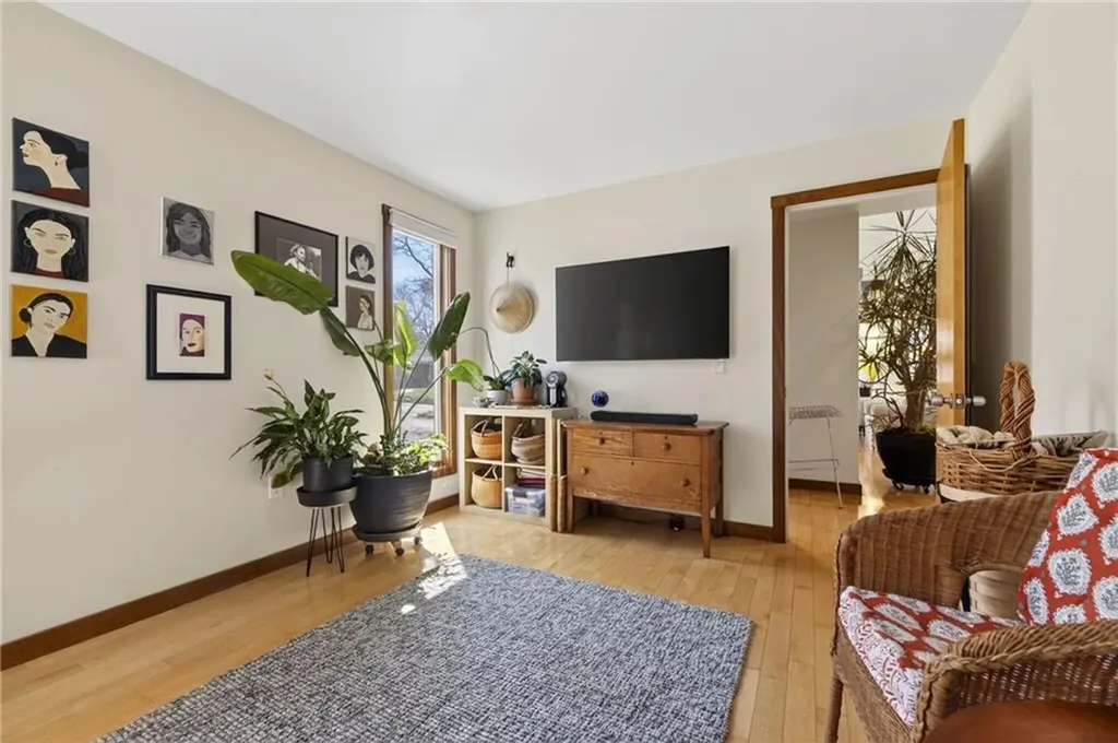 85 Gounod Road Westerly RI 02891