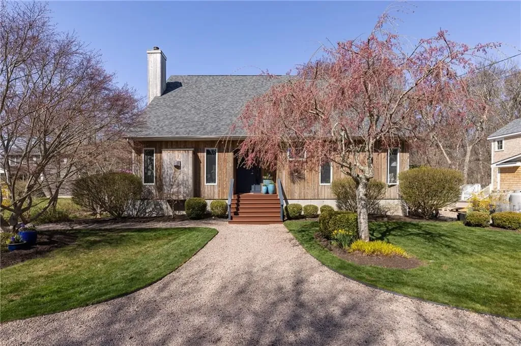 85 Gounod Road Westerly RI 02891