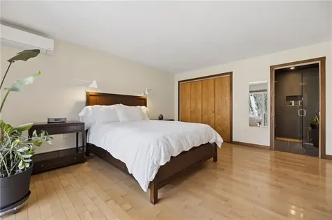 85 Gounod Road Westerly RI 02891