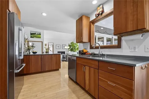 85 Gounod Road Westerly RI 02891