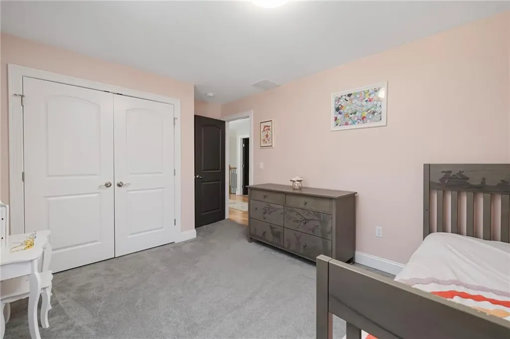 25 Kristin Drive Cranston RI 02921