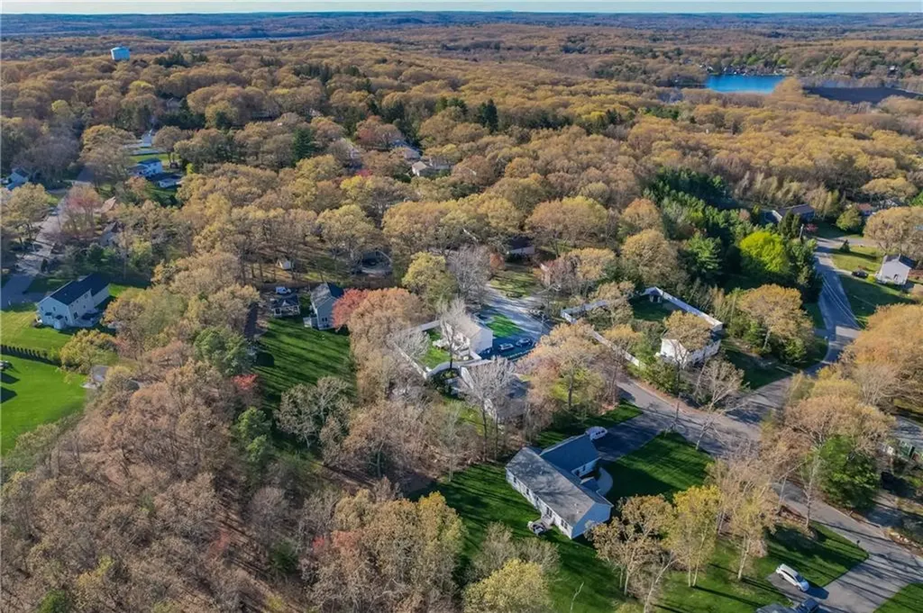 136 Bishop Hill Road Johnston RI 02919