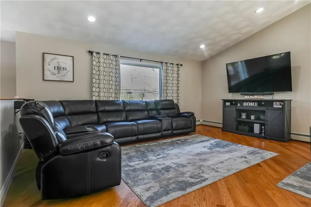 136 Bishop Hill Road Johnston RI 02919