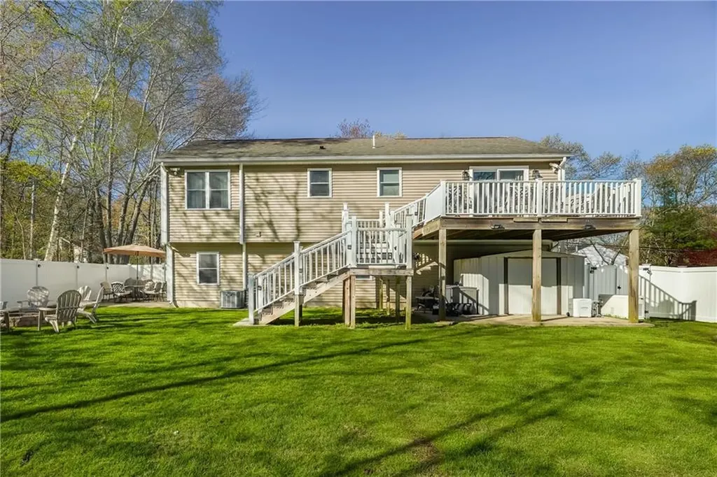 136 Bishop Hill Road Johnston RI 02919