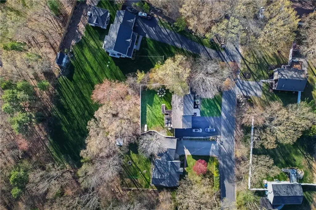 136 Bishop Hill Road Johnston RI 02919