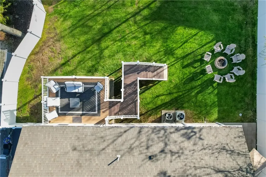 136 Bishop Hill Road Johnston RI 02919