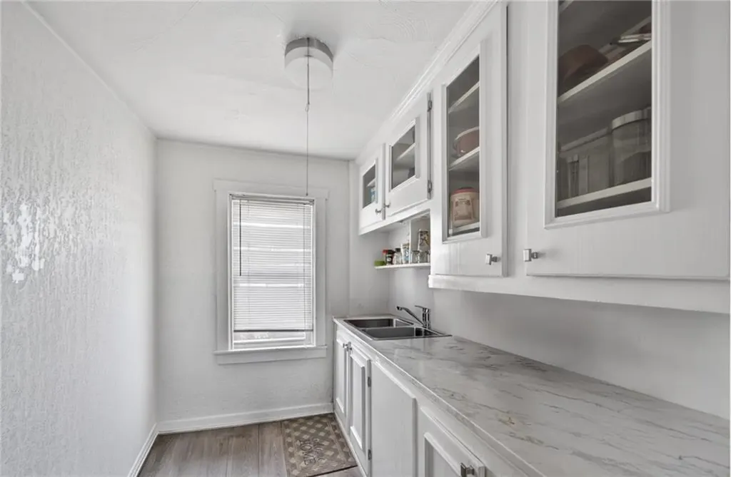 79 Chestnut Hill Avenue Cranston RI 02920