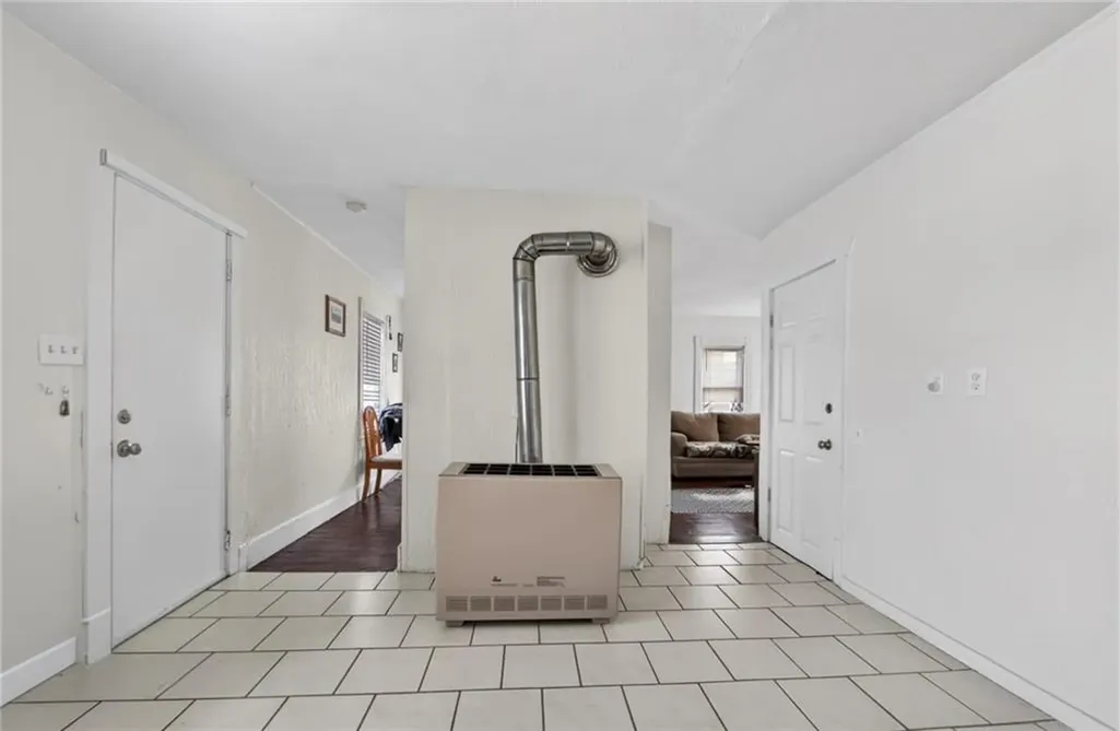 79 Chestnut Hill Avenue Cranston RI 02920