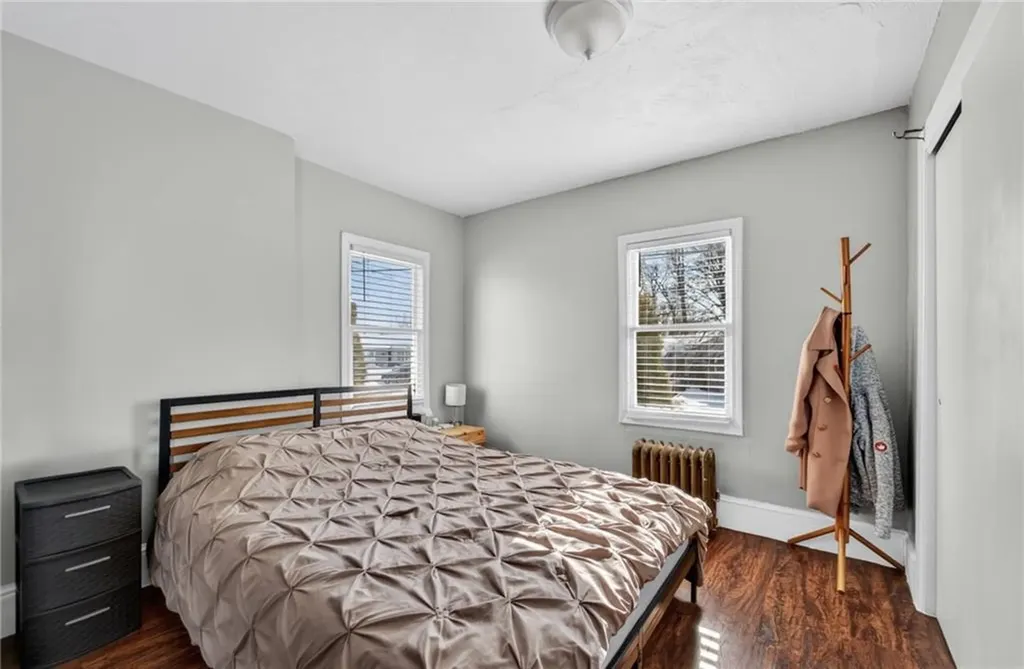 79 Chestnut Hill Avenue Cranston RI 02920