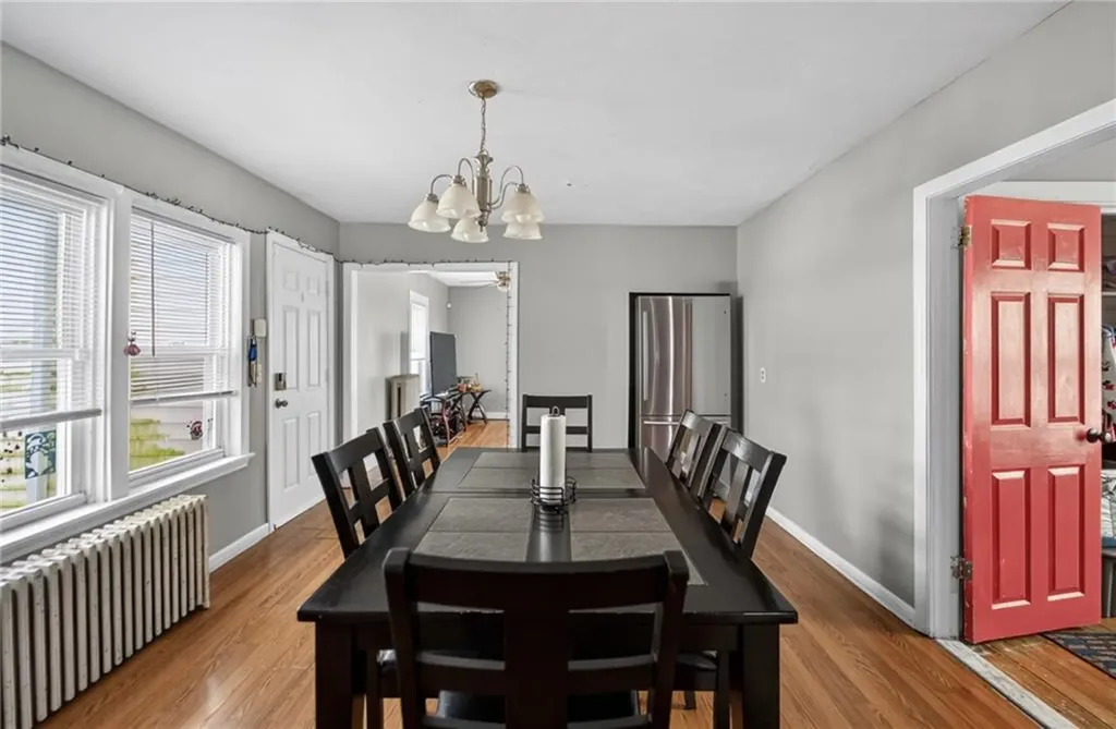 79 Chestnut Hill Avenue Cranston RI 02920