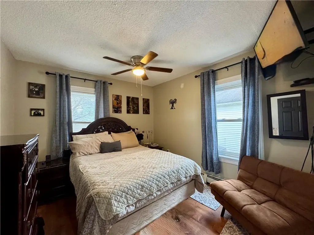 142 Carter Avenue Pawtucket RI 02861