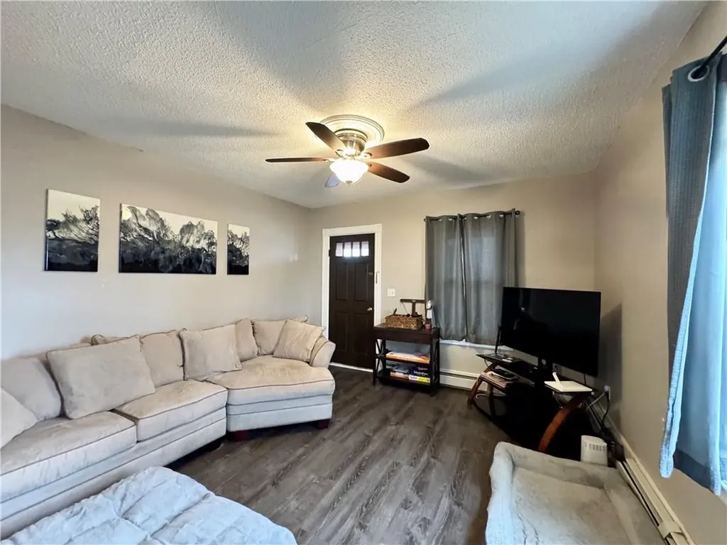 142 Carter Avenue Pawtucket RI 02861