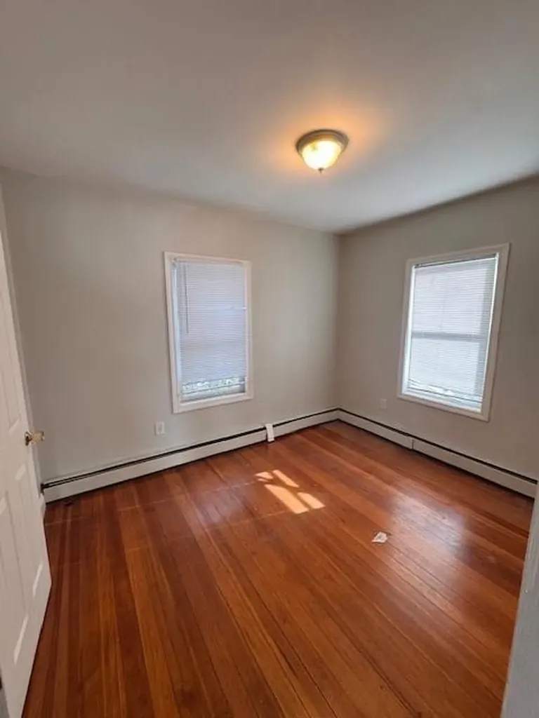 17 19 Sixth Street Providence RI 02906
