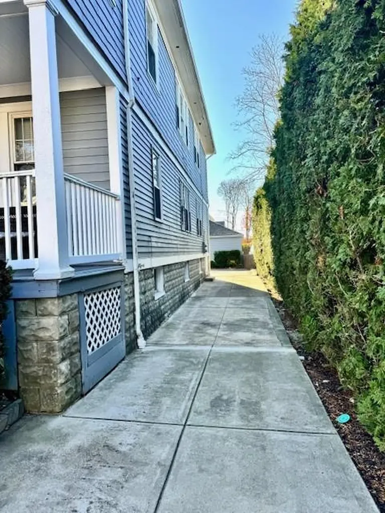 17 19 Sixth Street Providence RI 02906