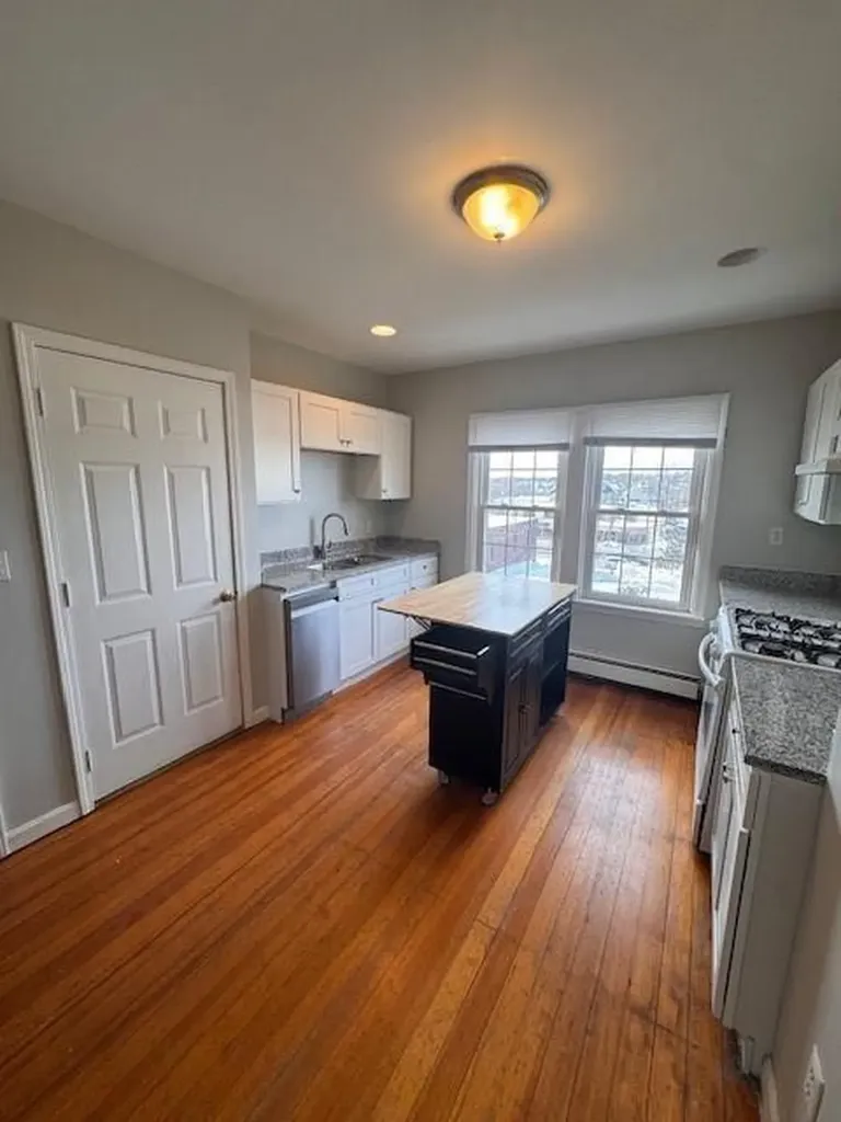 17 19 Sixth Street Providence RI 02906