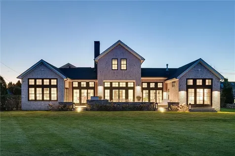 424 Third Beach Road Middletown RI 02842