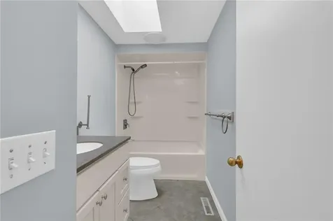 175 Monroe Street Warwick RI 02888