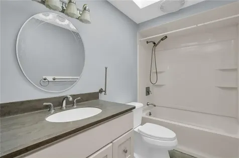 175 Monroe Street Warwick RI 02888