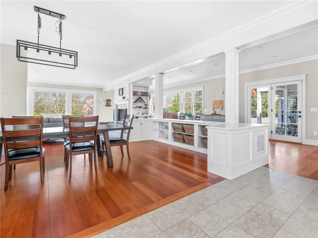 116 Nayatt Road Barrington RI 02806