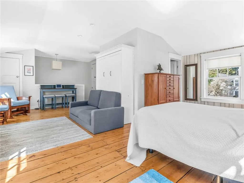 116 Nayatt Road Barrington RI 02806