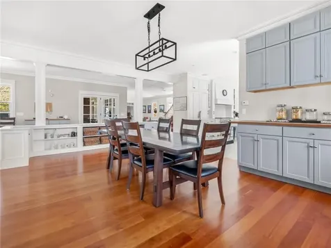 116 Nayatt Road Barrington RI 02806