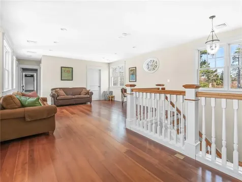 116 Nayatt Road Barrington RI 02806