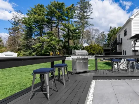 116 Nayatt Road Barrington RI 02806