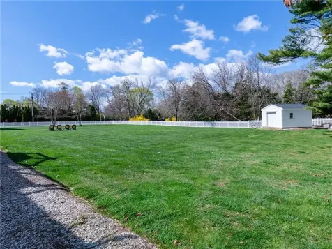 116 Nayatt Road Barrington RI 02806