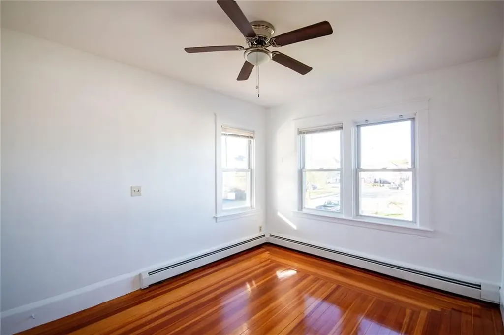 23 Exeter Avenue Pawtucket RI 02860