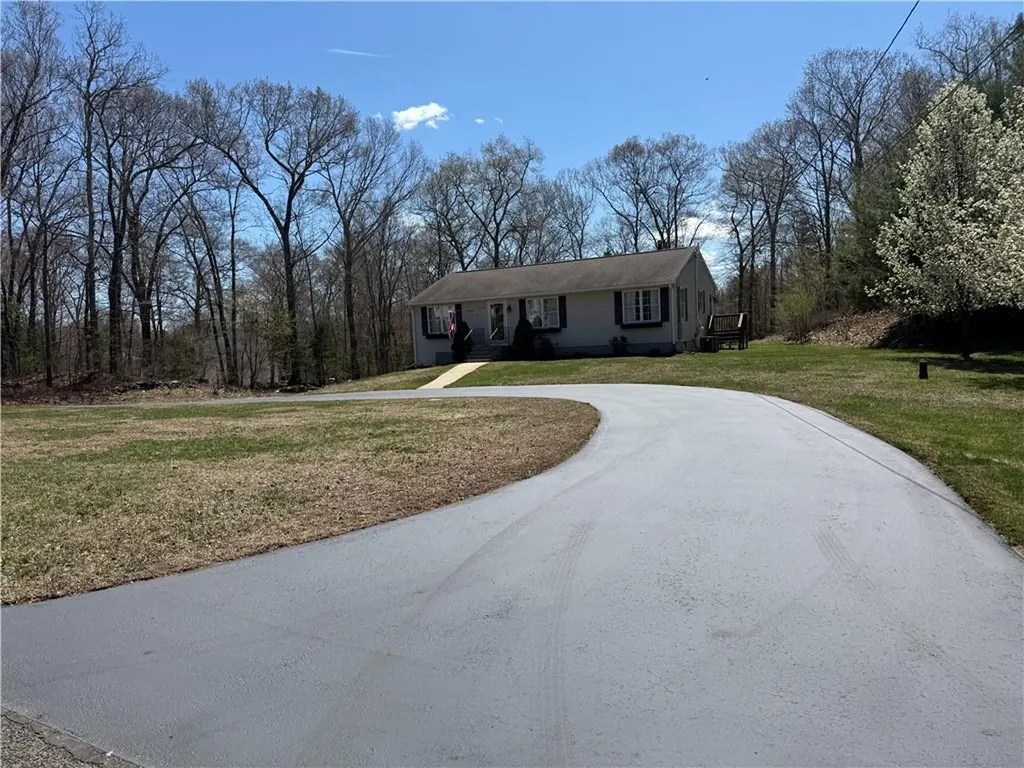 20 Casey Lane Coventry RI 02816