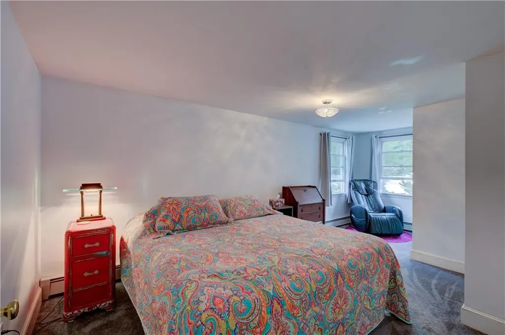 333 Greenwood Avenue Warwick RI 02886