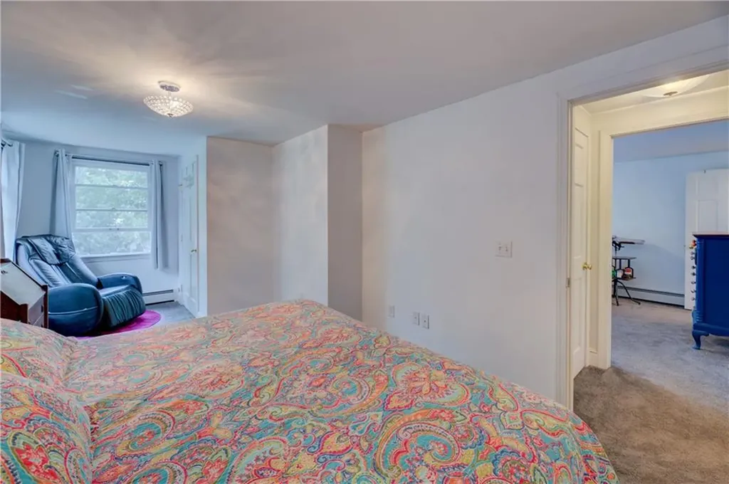 333 Greenwood Avenue Warwick RI 02886